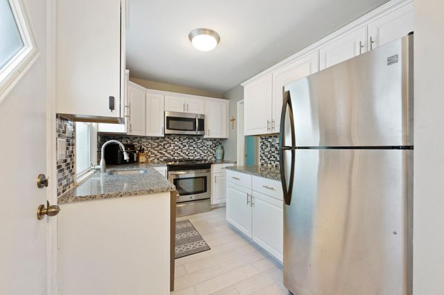 6904 Minnetonka Boulevard, Saint Louis Park, MN 55426