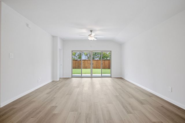 2121 Rannoch Street, Sherman, TX 75092