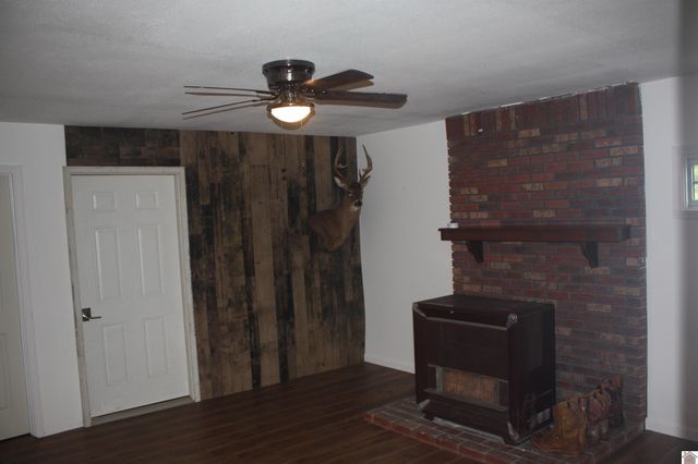 779 State Route 564, Mayfield, KY 42066