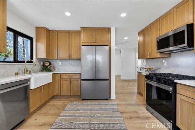 2040 Saint Louis, Signal Hill, CA 90755