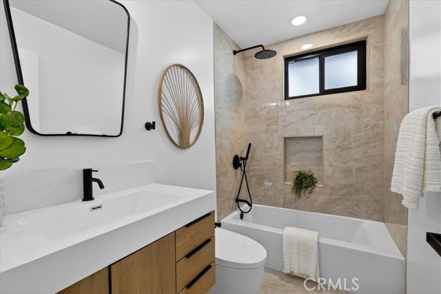 2040 Saint Louis, Signal Hill, CA 90755