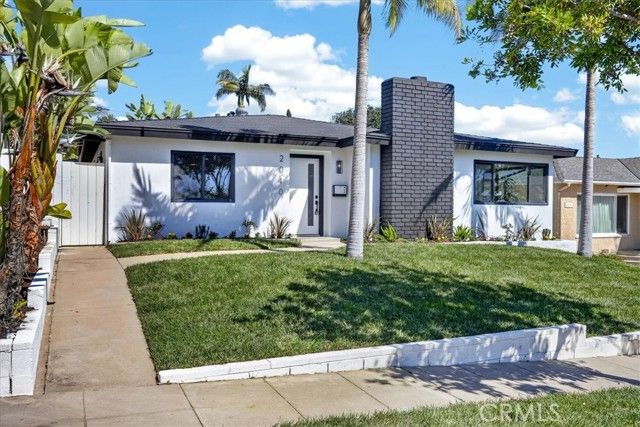 2040 Saint Louis, Signal Hill, CA 90755