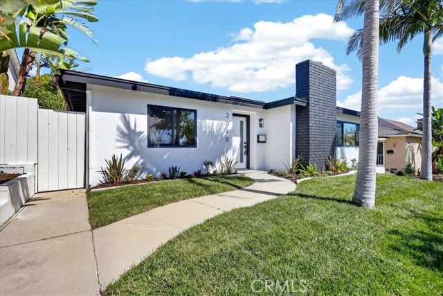 2040 Saint Louis, Signal Hill, CA 90755