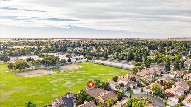 645 E Champlain # 129, Fresno, CA 93730