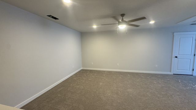 482 W Foxrun, Springfield, TN 37172