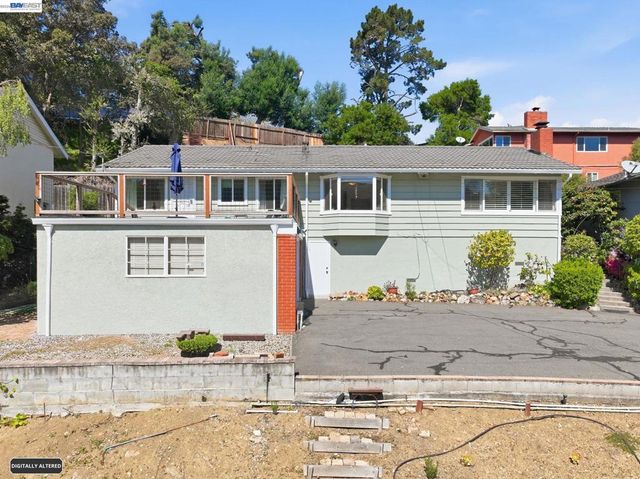 10000 Sigourney Ave, Oakland, CA 94605