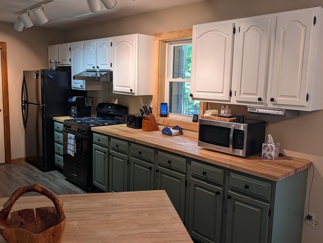 152 States Landing Road, Moultonborough, NH 03254