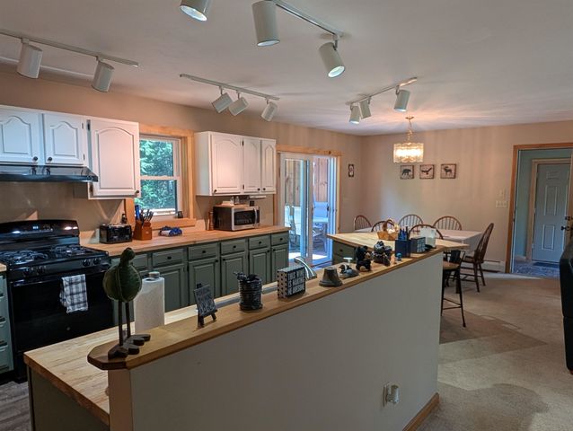 152 States Landing Road, Moultonborough, NH 03254