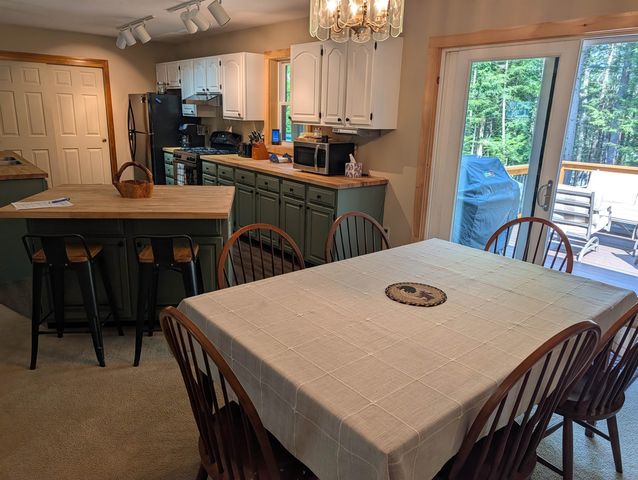 152 States Landing Road, Moultonborough, NH 03254