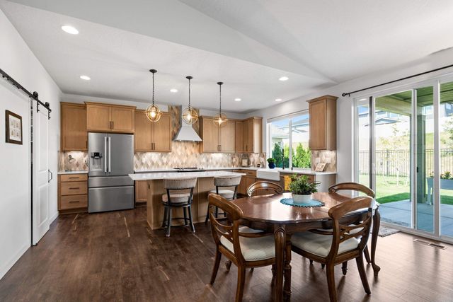 24625 E Blue Ridge Ave, Liberty Lake, WA 99019