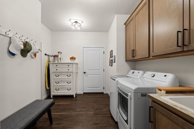 24625 E Blue Ridge Ave, Liberty Lake, WA 99019