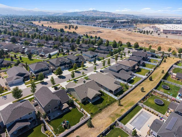 24625 E Blue Ridge Ave, Liberty Lake, WA 99019