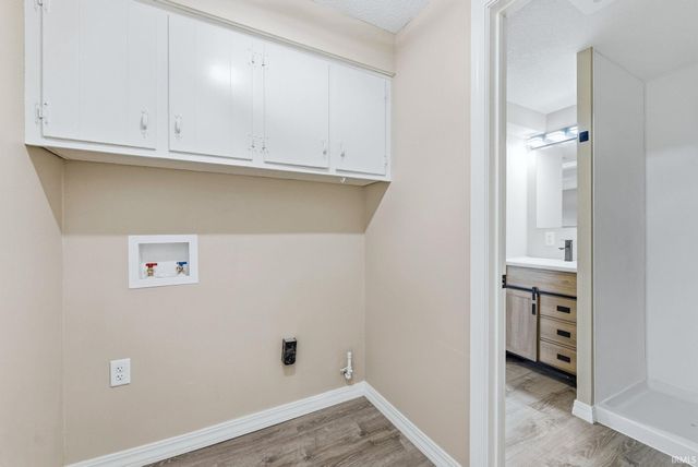 2028 Forest Valley Drive, Fort Wayne, IN 46815