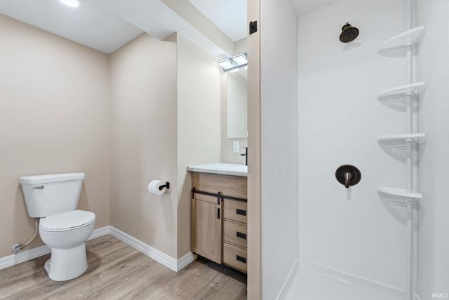 2028 Forest Valley Drive, Fort Wayne, IN 46815