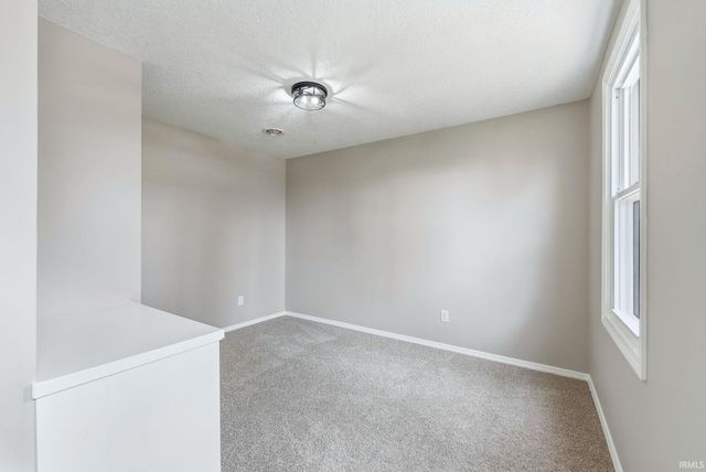 2028 Forest Valley Drive, Fort Wayne, IN 46815