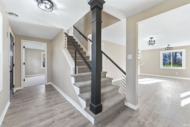 2028 Forest Valley Drive, Fort Wayne, IN 46815