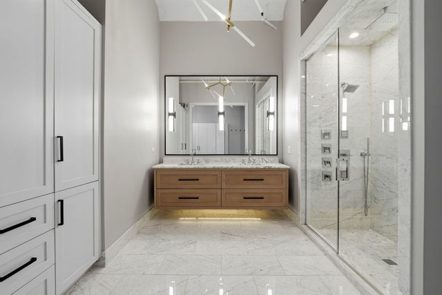1000 W Washington Boulevard 406, Chicago, IL 60607