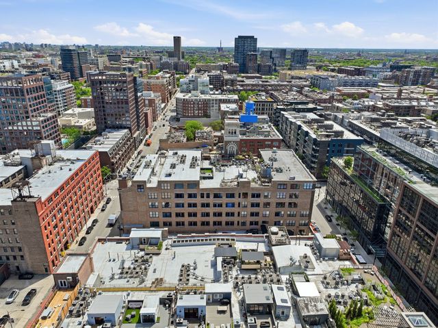 1000 W Washington Boulevard 406, Chicago, IL 60607