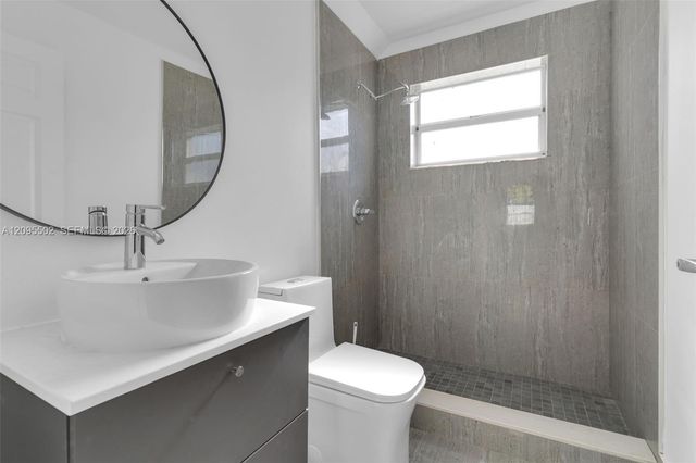 9999 NW 25th Terrace, Doral, FL 33172