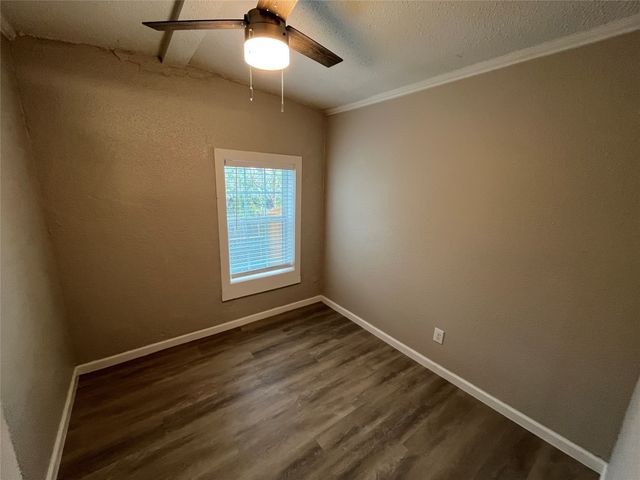 917 Garden Drive, Garland, TX 75040