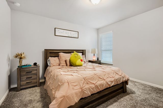 2401 Muirfield Drive, Little Elm, TX 75036