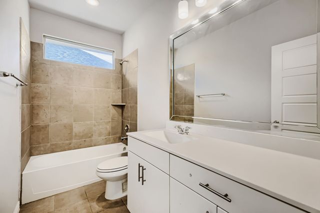2401 Muirfield Drive, Little Elm, TX 75036