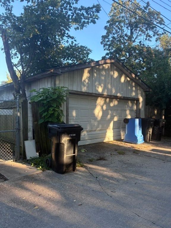 7608 S Bishop Street, Chicago, IL 60620 — photo 3