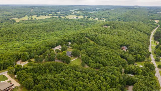 14 Eagle Crest, Conway, AR 72032