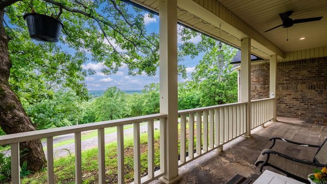 14 Eagle Crest, Conway, AR 72032