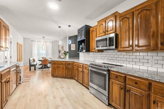 14 Eagle Crest, Conway, AR 72032