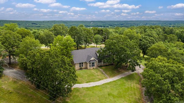 14 Eagle Crest, Conway, AR 72032