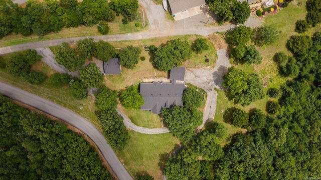 14 Eagle Crest, Conway, AR 72032