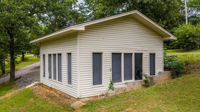 14 Eagle Crest, Conway, AR 72032