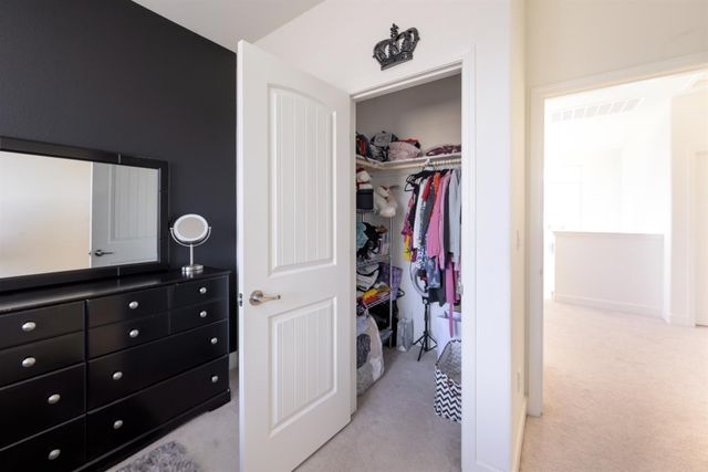 7666 Ocean Park Dr, Antelope, CA 95843