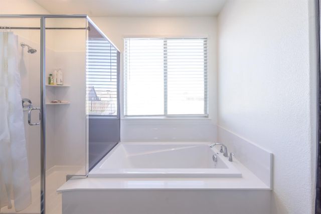 7666 Ocean Park Dr, Antelope, CA 95843