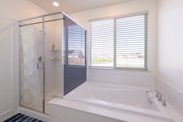 7666 Ocean Park Dr, Antelope, CA 95843