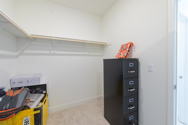 7666 Ocean Park Dr, Antelope, CA 95843