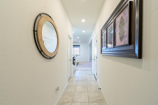 7666 Ocean Park Dr, Antelope, CA 95843