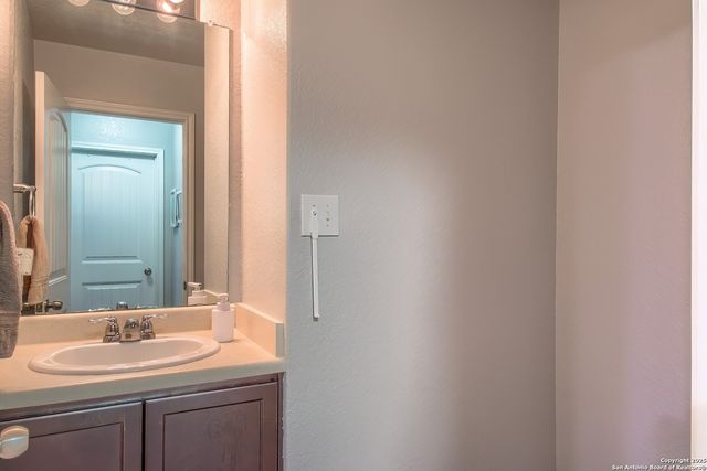 15559 Night Heron, San Antonio, TX 78253