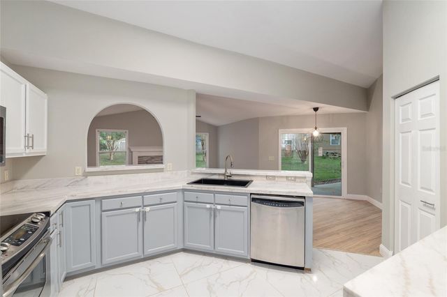 9017 NW 16TH LANE, Gainesville, FL 32606