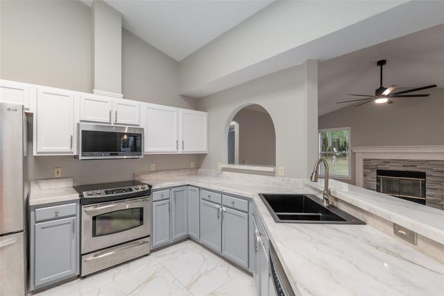 9017 NW 16TH LANE, Gainesville, FL 32606