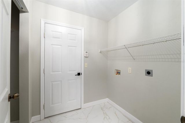 9017 NW 16TH LANE, Gainesville, FL 32606