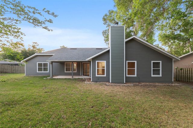 9017 NW 16TH LANE, Gainesville, FL 32606