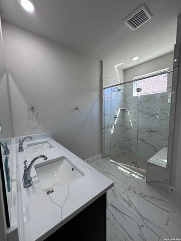 18411 Rhone River Dr, San Antonio, TX 78260