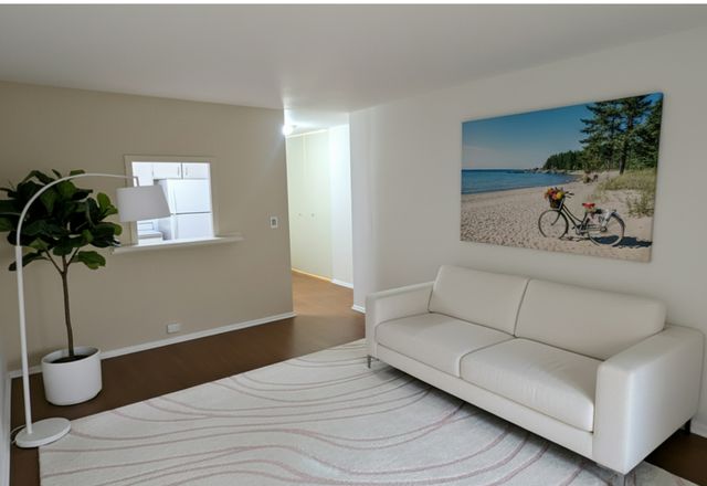 400 E RANDOLPH Street 3212, Chicago, IL 60601