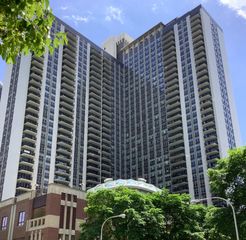 400 E RANDOLPH Street 3212, Chicago, IL 60601