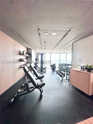 1400 Biscayne Blvd 402, Miami, FL 33132