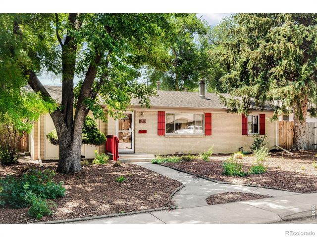 1417 Sharpe Place, Longmont, CO 80501