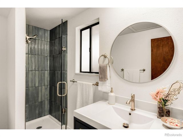1417 Sharpe Place, Longmont, CO 80501