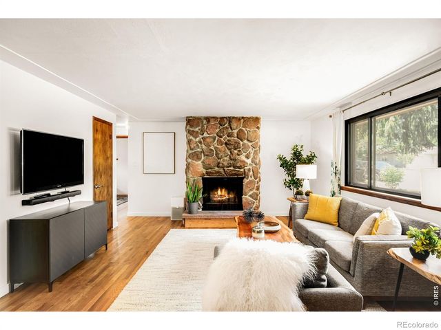1417 Sharpe Place, Longmont, CO 80501